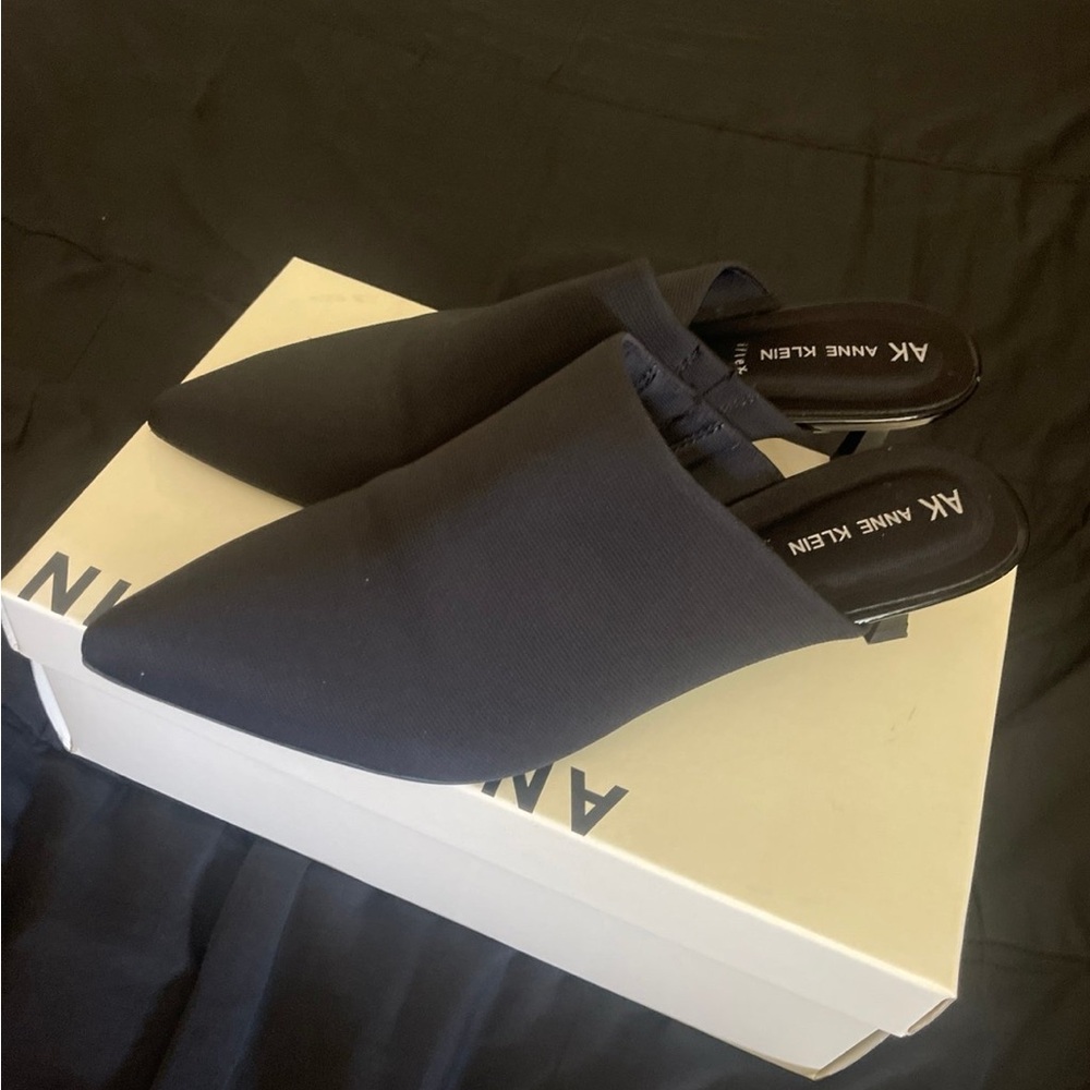 Anne Klein Black Mules Sleek Slip-On Design
